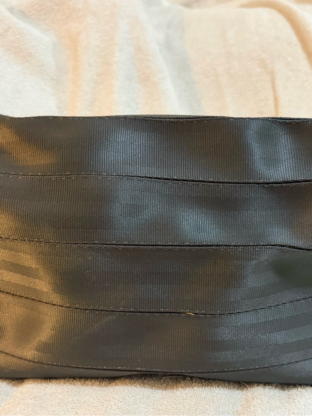Harveys Gray Brooklyn Hobo Crossbody